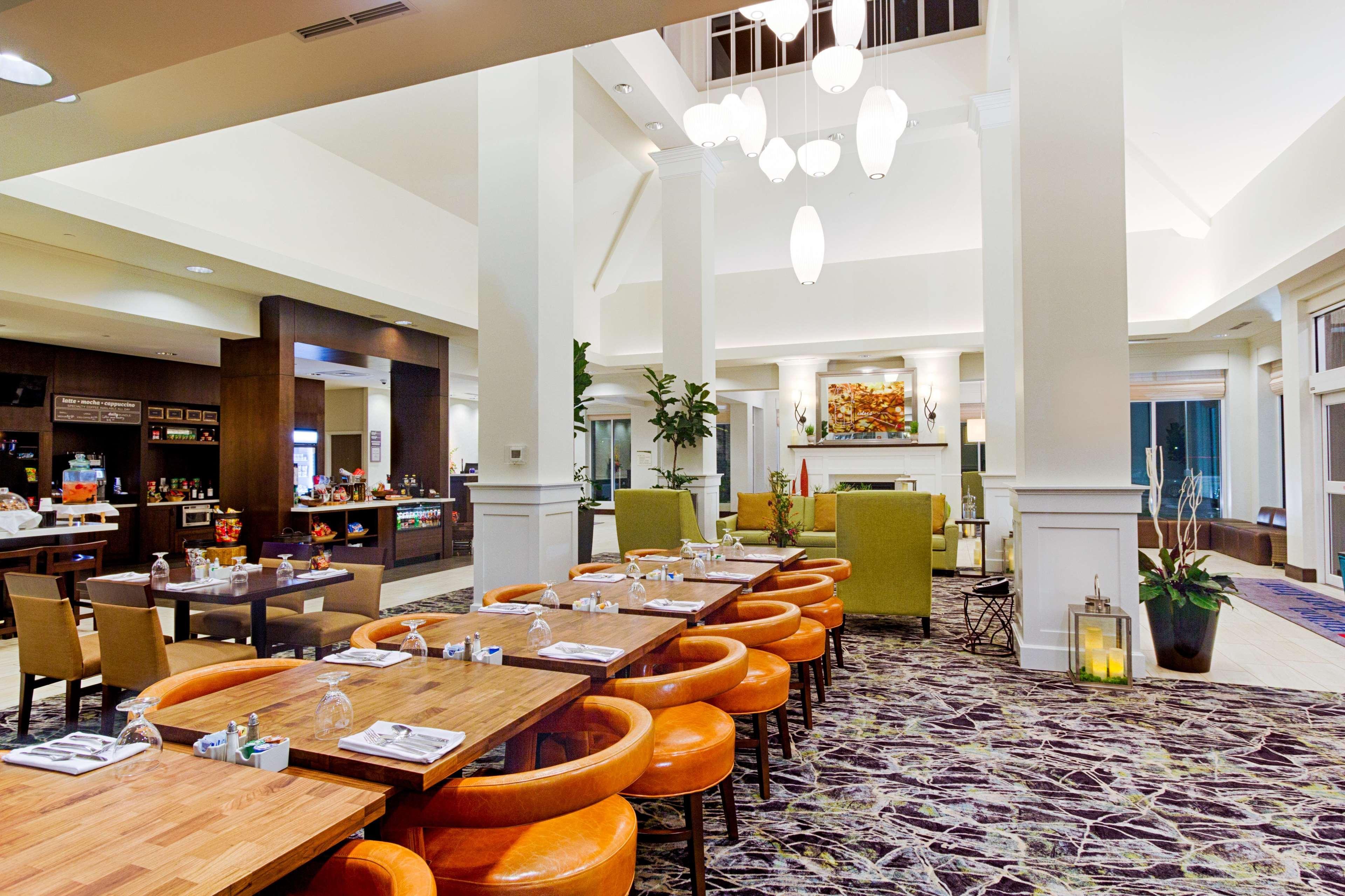 Hilton Garden Inn Salina Zewnętrze zdjęcie