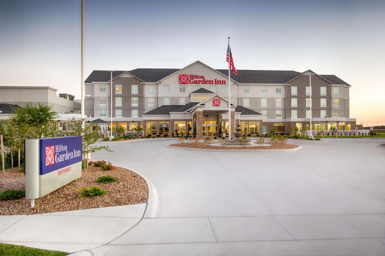 Hilton Garden Inn Salina Zewnętrze zdjęcie